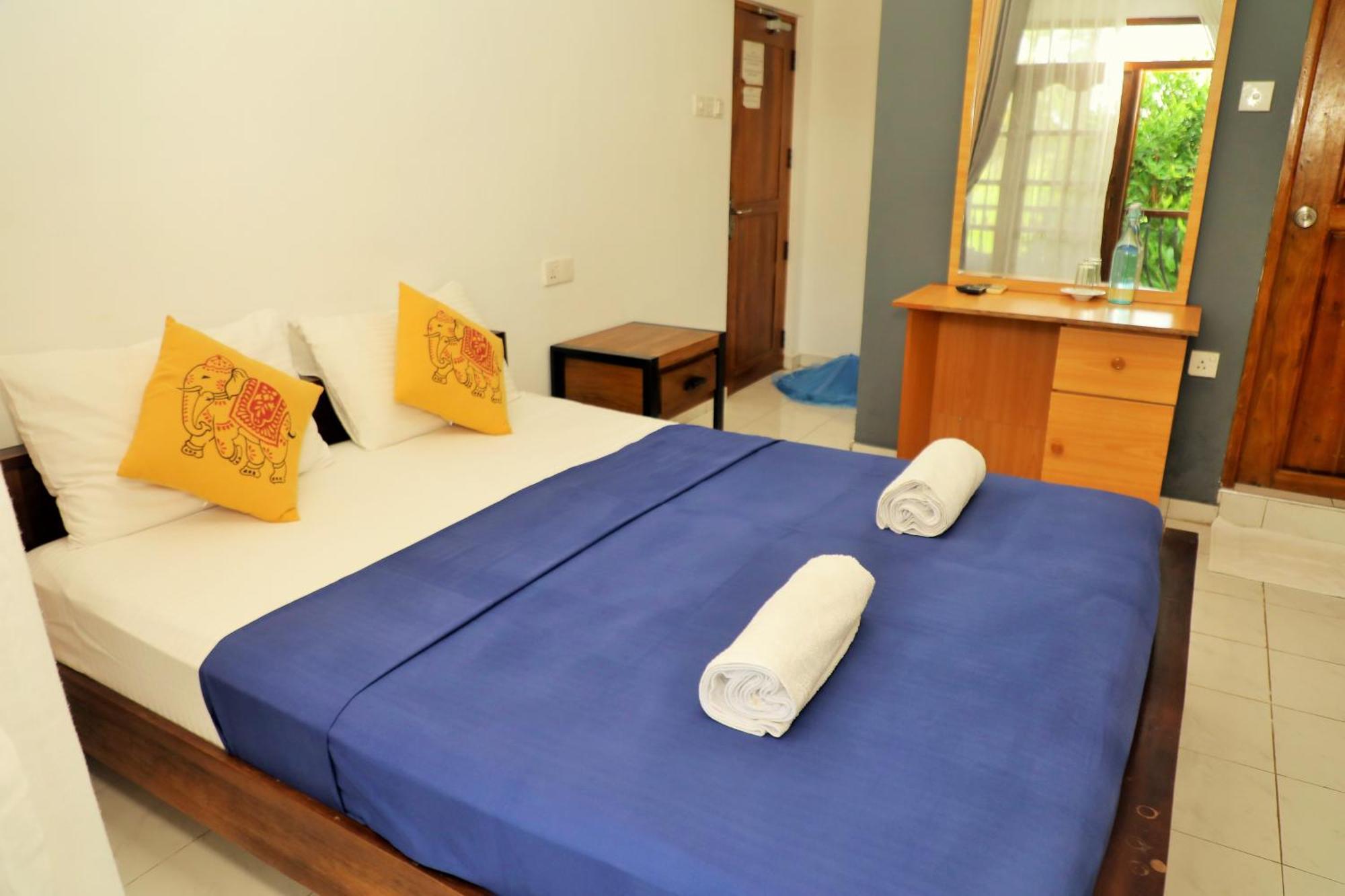 Andorra Tourist Resort Anuradhapura Luaran gambar